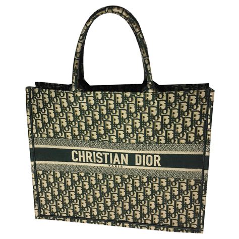 green dior tote bag